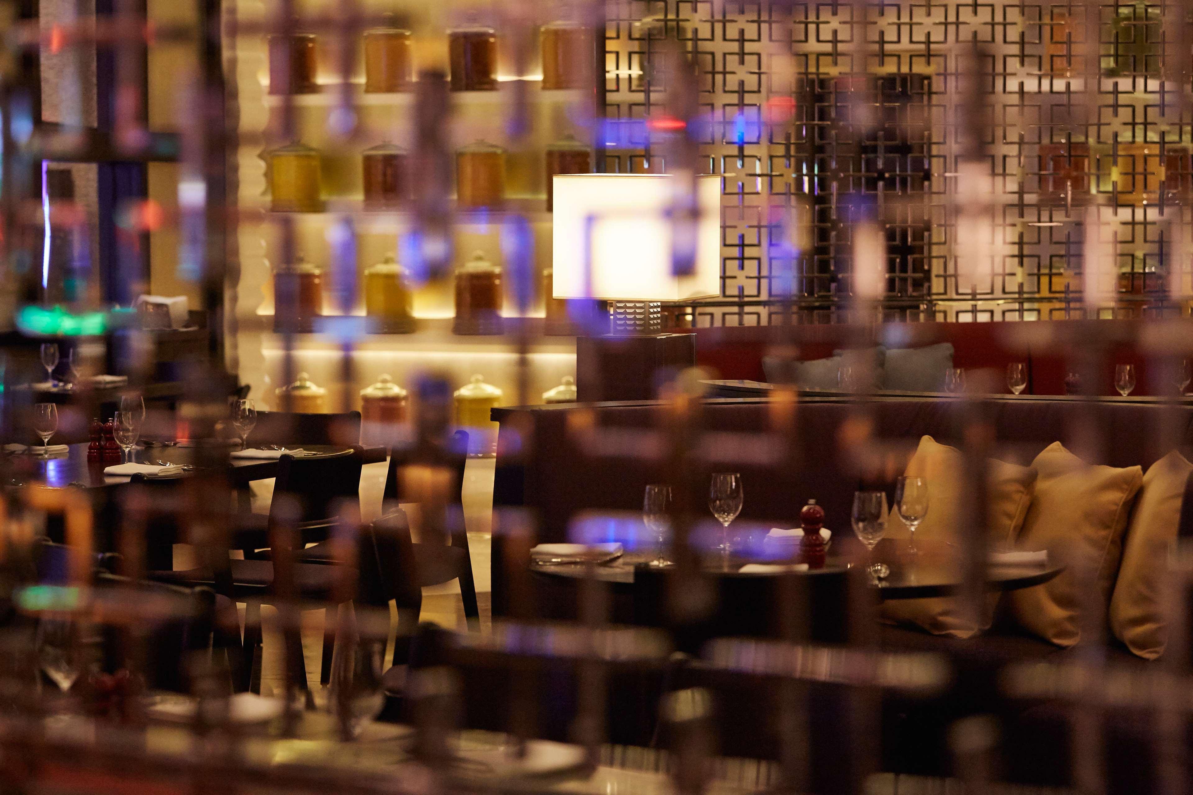 Hyatt Regency Manila City Of Dreams Paranaque City Exterior photo The interior of the restaurant