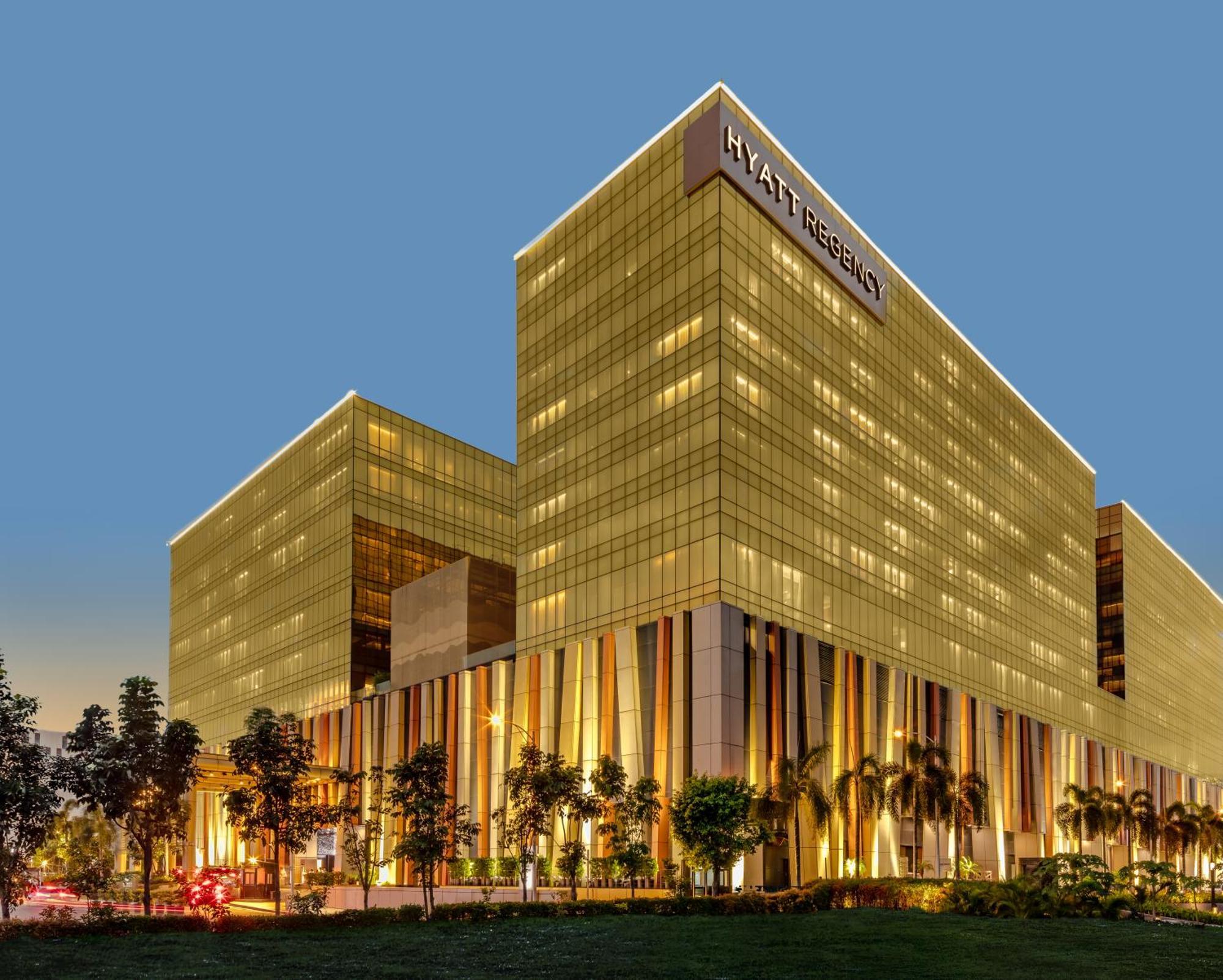 Hyatt Regency Manila City Of Dreams Paranaque City Exterior photo Hyatt Regency Chennai